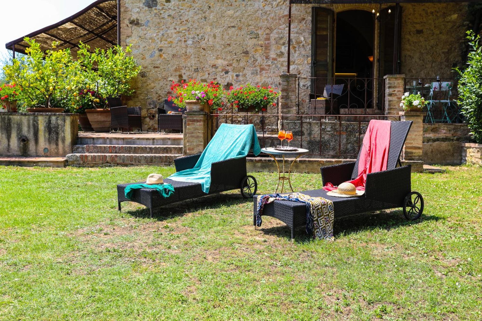 Suite Montagnana Σαν Τζιμινιάνο Εξωτερικό φωτογραφία